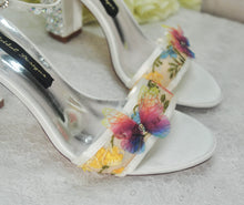 Load image into Gallery viewer, Embroidered Block Heel Bridal Shoes with Silk Butterflies
