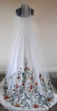 Load image into Gallery viewer, Autumnal Embroidered Edge Floral wedding veil (90 - 200cm)
