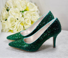 Load image into Gallery viewer, Emerald Green Crystal Heels with Matching Clutch Bag
