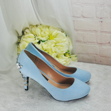 Load image into Gallery viewer, Blue Round Toe with Silver Flower Heel UK6/US8.5
