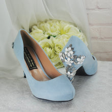 Load image into Gallery viewer, Blue Round Toe with Silver Flower Heel UK6/US8.5
