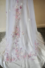 Load image into Gallery viewer, IN STOCK - 250cm wedding veil 3D Pink embroidered flower
