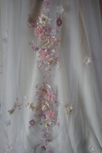 Load image into Gallery viewer, IN STOCK - 250cm wedding veil 3D Pink embroidered flower
