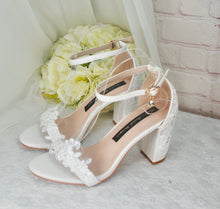 Load image into Gallery viewer, Block Heel Sandals with Lace Details UK6/US8.5
