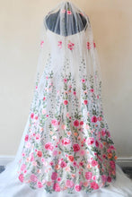 Load image into Gallery viewer, Bright Rose Embroidered Bridal Veil,
