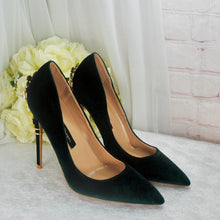 Load image into Gallery viewer, Dark Emerald Green Luxury Velvet High Heels with Gold Floral Heel UK6/US8.5
