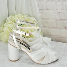 Load image into Gallery viewer, SILK - White Wedding Block Heel Sandals - Size UK6/US8.5
