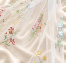 Load image into Gallery viewer, Botanical Tulle Bridal Bow |Custom Colour Bridal Veil Bow with Flowers
