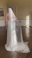 Load and play video in Gallery viewer, Pearl Bridal Veils
