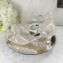 Load and play video in Gallery viewer, Champagne Embroidered Wedding Shoes UK5/US7.5
