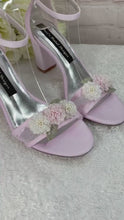 Load and play video in Gallery viewer, Blush Pink Bridal Sandals – Handmade Satin Shoes with 3D Floral Block Heels Size UK5/IS7.5
