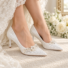 Load image into Gallery viewer, Princess White Floral-Glitter Wedding Heels
