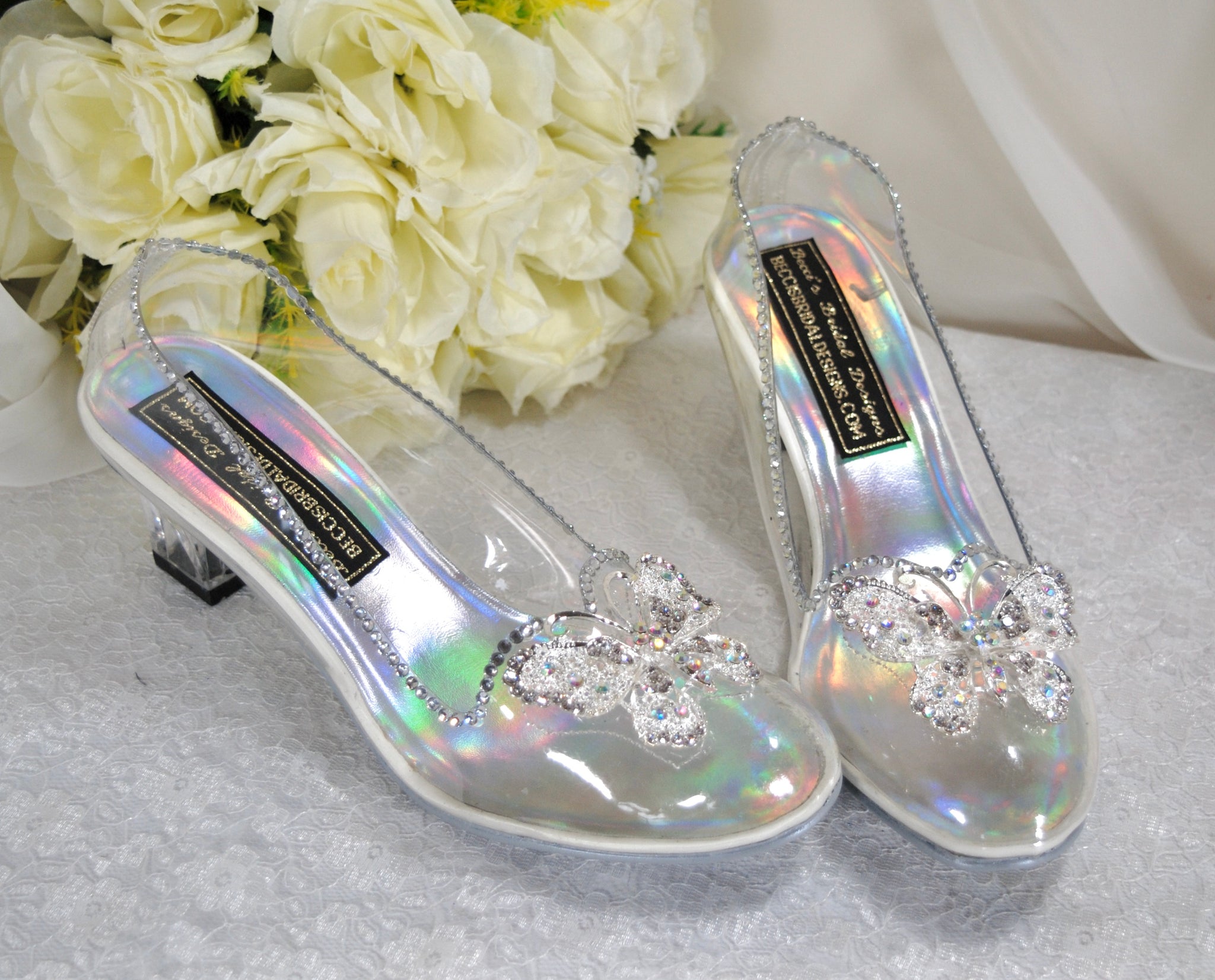 NEW Cinderella Crystal Glass Slipper Disney Princess Wedding -   Cinderella  shoes, Wedding shoes heels, Glass slipper wedding shoes