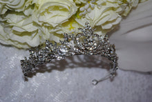 Load image into Gallery viewer, Snow White Tiara | Silver
