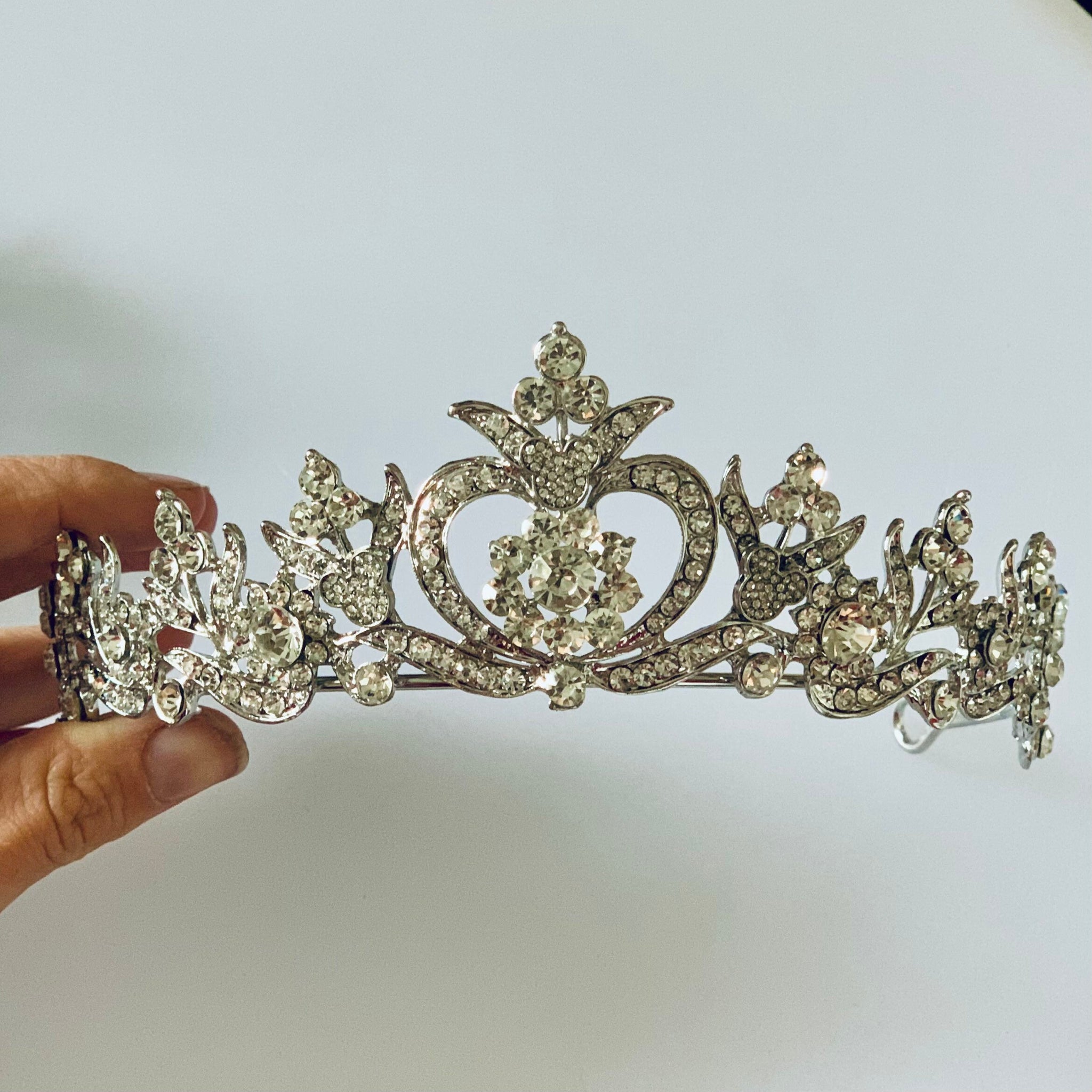 Gold or Silver Vintage Snow White Tiara, Snow White Wedding, Disney Princess high quality Tiara