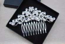 Load image into Gallery viewer, Decorative Silver Hair Comb
