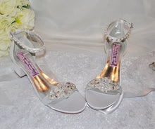 Load image into Gallery viewer, Block Heels with Crystal Embellishments
