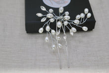 Load image into Gallery viewer, Simple Silver Pearl Bridal Hair Pin
