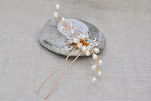 Load image into Gallery viewer, Gold &amp; Pearl Hair Pin

