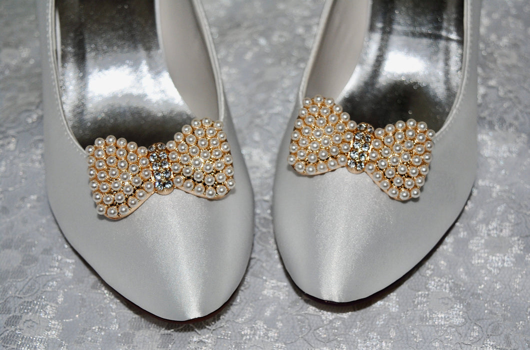 Pearl Shoe Clips