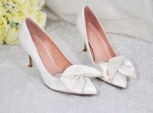 Load image into Gallery viewer, Bridal White Satin Shoes, Elegant Large Bow
