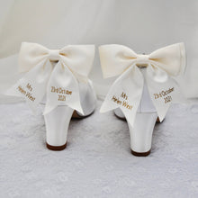 Load image into Gallery viewer, Bridal Shoe Clips
