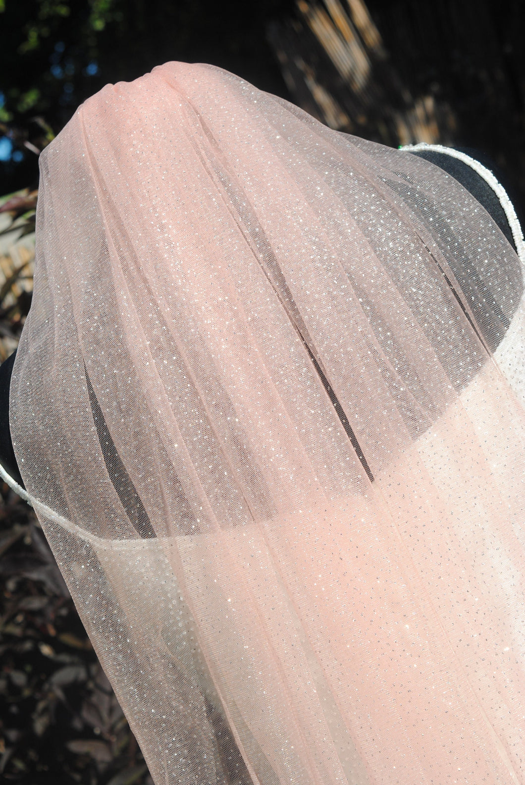 Single Tier Glitter Veil | 75cm - 500cm | Blush Pink, Nude