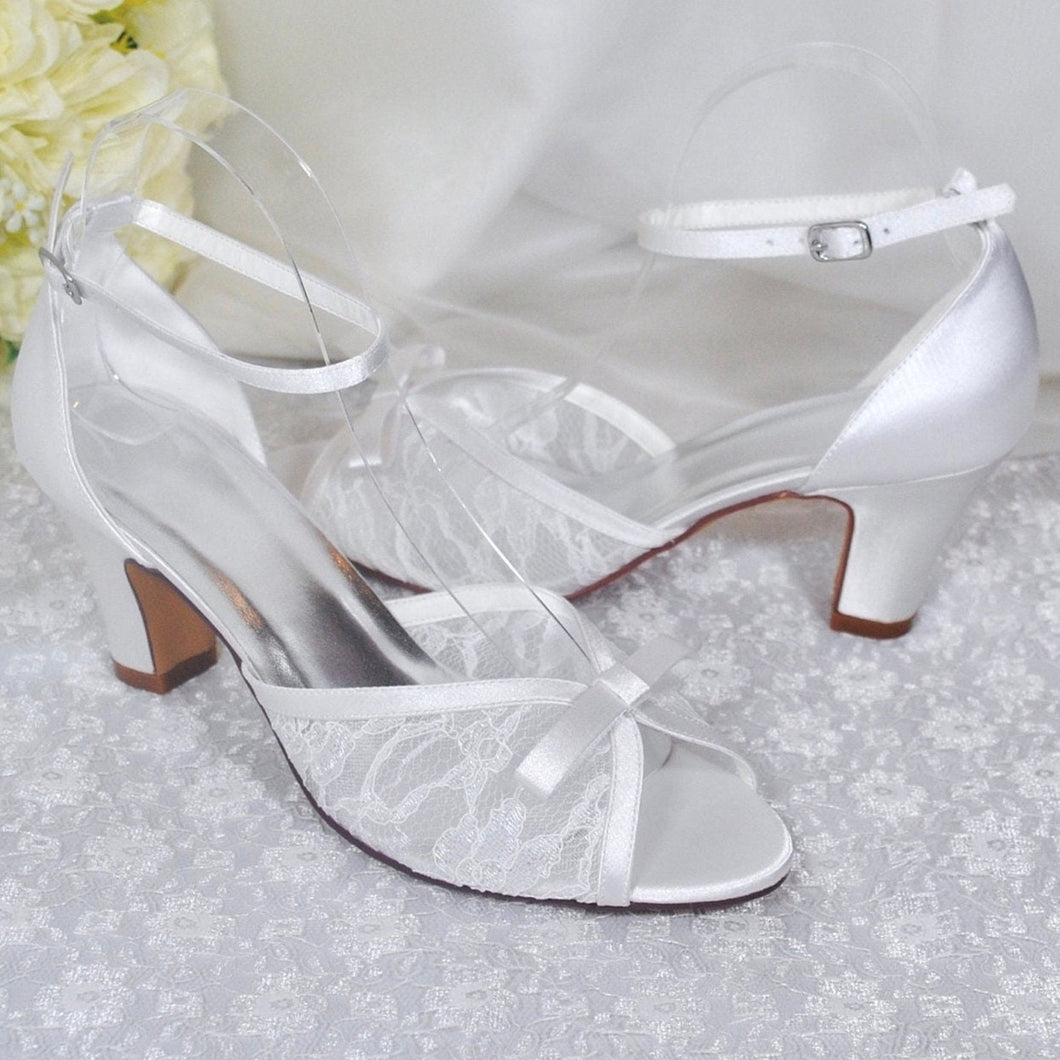 Block Heel Lace Shoes | White or Ivory