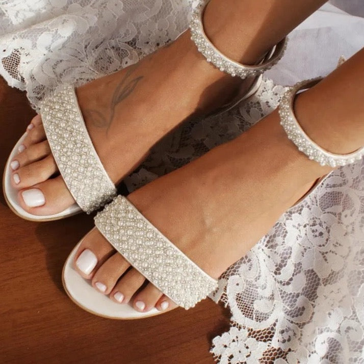 Pearl Flat Shoes | White or Ivory